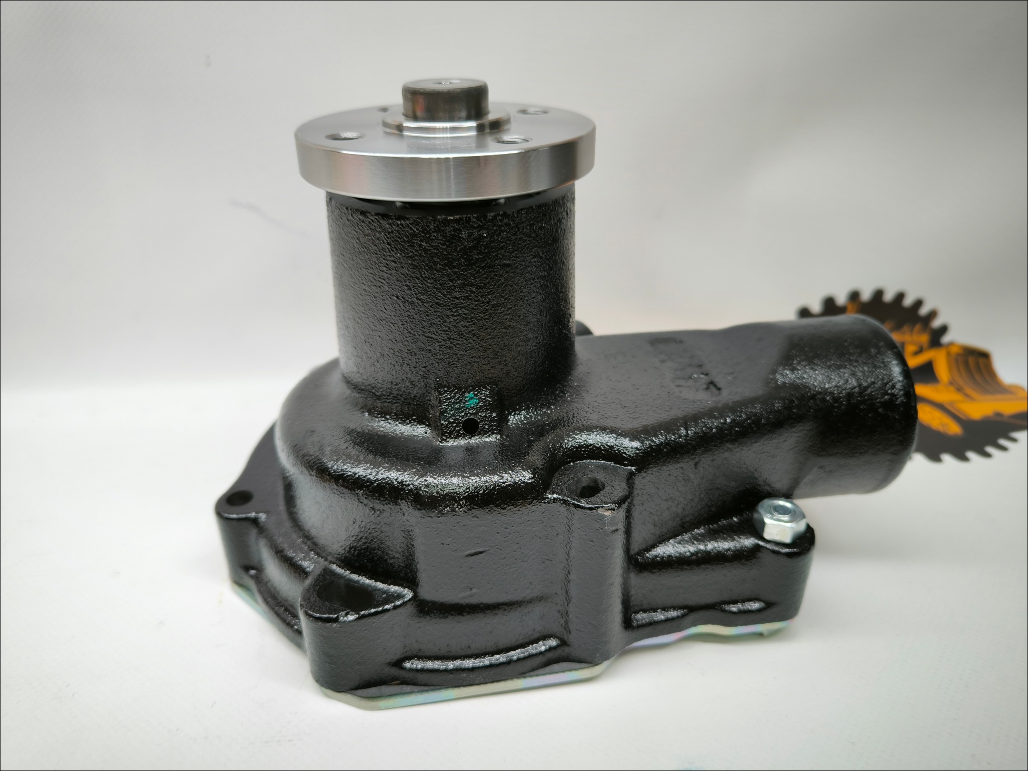 Помпа водяная MMC 6M60. 6D16. 6D16T. ME995307. ME996795. ME078669. Kato ...