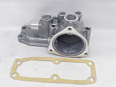 Корпус термостата ISUZU 6BG1. 6BD1 5-13716-026-0. 5137160260. 5-13716-026-9