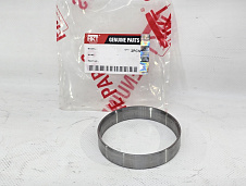 Втулка коленвала Kubota D905, D1005, D1105, V1205, V1305, V1505 16241-23280 Japan (71.5-77-15mm)